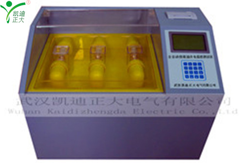 三油杯絕緣油耐壓測(cè)試儀技術(shù)特點(diǎn)是？